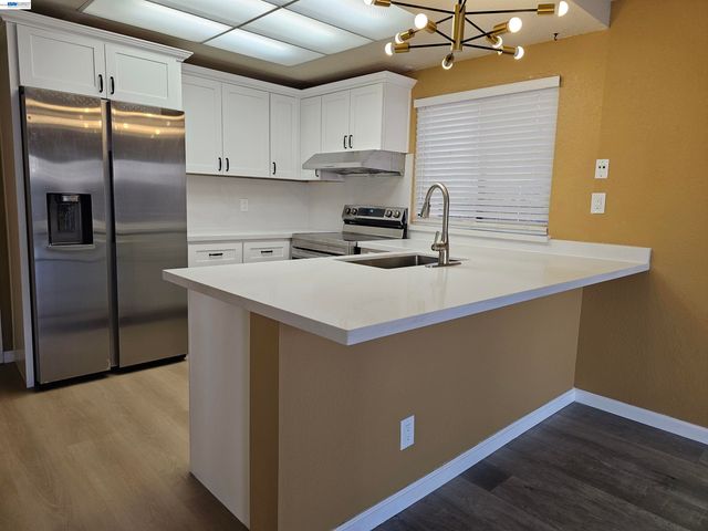 1063 Mepham Dr, Pittsburg, CA 94565