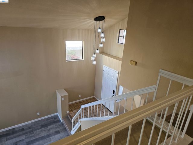 1063 Mepham Dr, Pittsburg, CA 94565