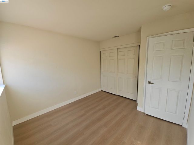 1063 Mepham Dr, Pittsburg, CA 94565