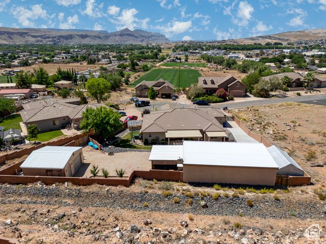 1430 W 365 N, Hurricane, UT 84737