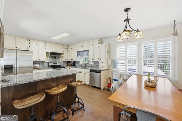 4005 Price Road, Gainesville, GA 30506