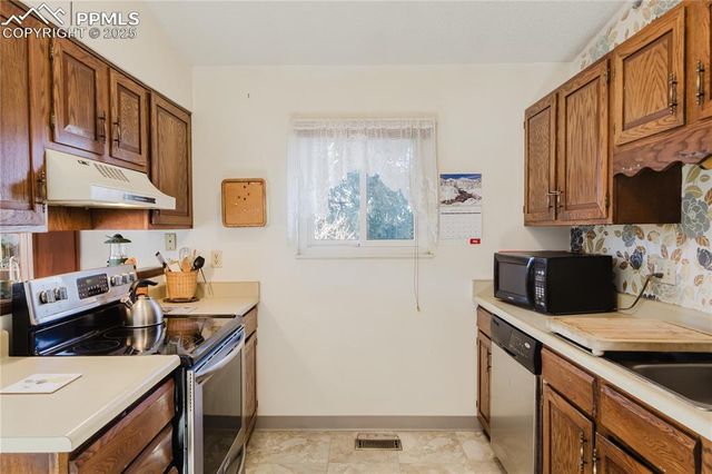 5120 Smokehouse Lane, Colorado Springs, CO 80917