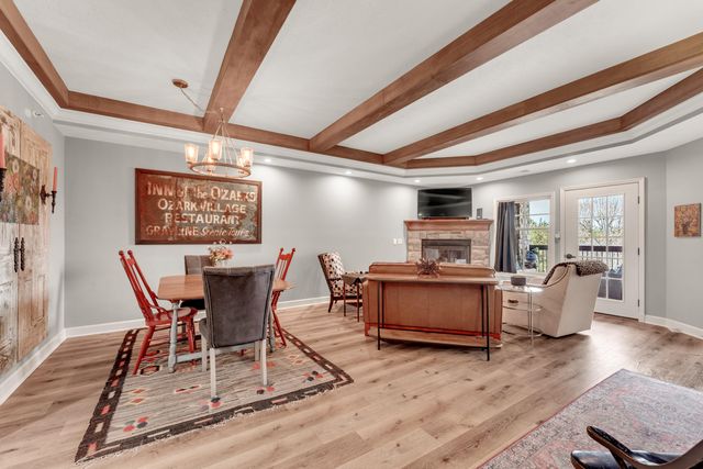 250 Lakewood Drive 5204, Hollister, MO 65672