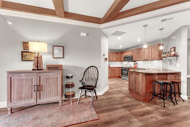 250 Lakewood Drive 5204, Hollister, MO 65672