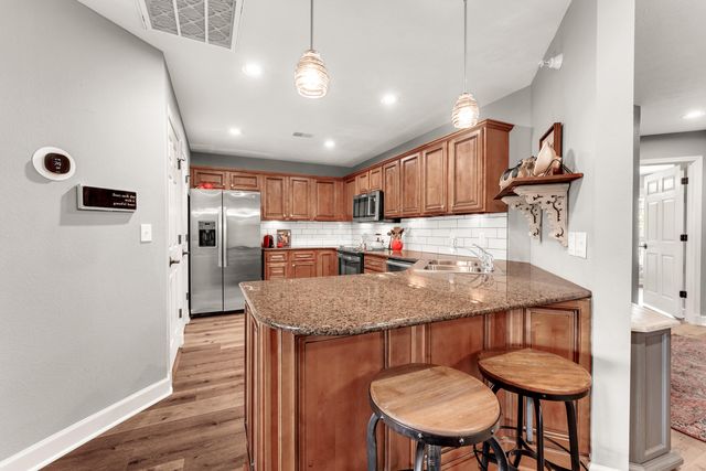 250 Lakewood Drive 5204, Hollister, MO 65672