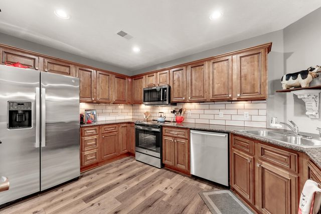 250 Lakewood Drive 5204, Hollister, MO 65672