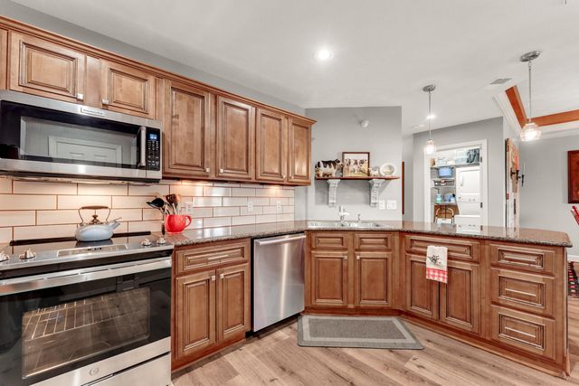 250 Lakewood Drive 5204, Hollister, MO 65672