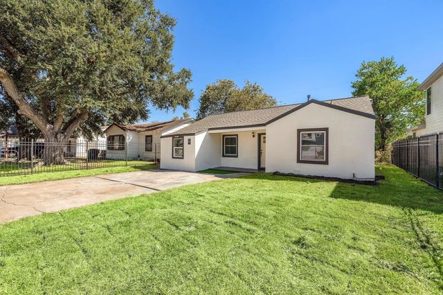 7109 Saint Augustine Street, Houston, TX 77021