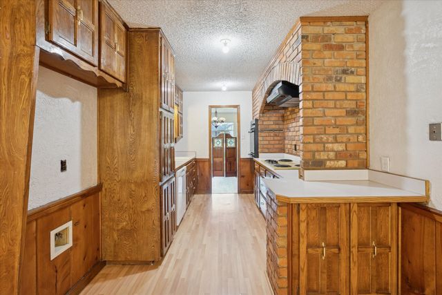 3316 Bobwhite Drive, Bedford, TX 76021