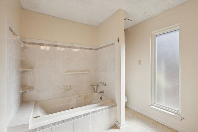 3316 Bobwhite Drive, Bedford, TX 76021