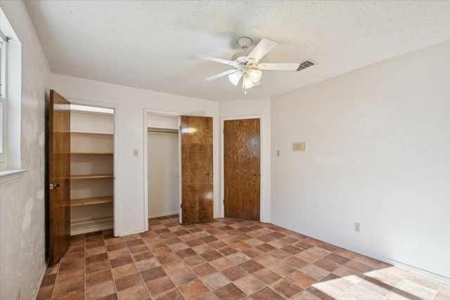 3316 Bobwhite Drive, Bedford, TX 76021