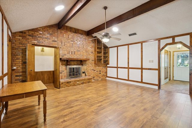 3316 Bobwhite Drive, Bedford, TX 76021