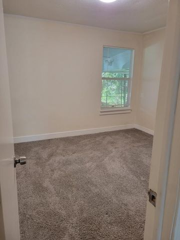 122 W 8th Ave., Petal, MS 39465