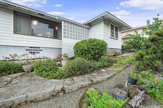 2216 Mahalo Street, Honolulu, HI 96817