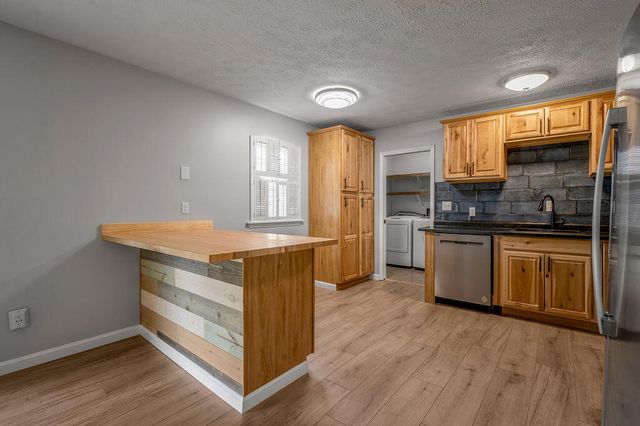 521 Grama Drive, Frankfort, KY 40601