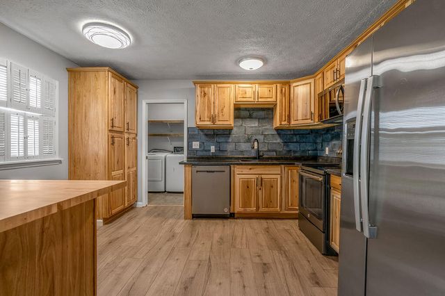 521 Grama Drive, Frankfort, KY 40601