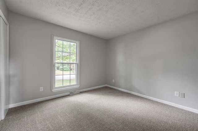 521 Grama Drive, Frankfort, KY 40601