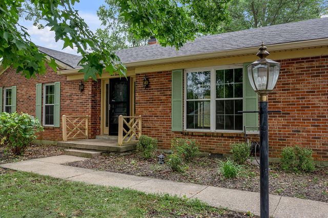 521 Grama Drive, Frankfort, KY 40601
