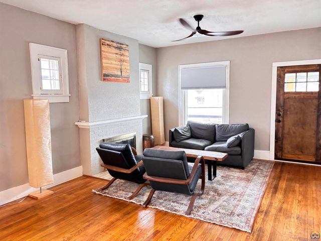 1425 State ST, Emporia, KS 66801