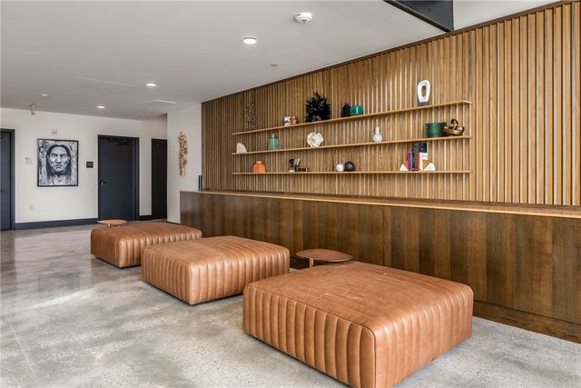 905 SE 4th Street, Bentonville, AR 72712