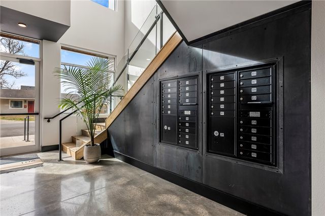 905 SE 4th Street, Bentonville, AR 72712