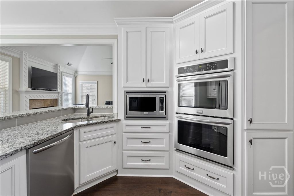 Image 24 of property listing at 1015 Turtle Pond Drive, Watkinsville, GA 30677