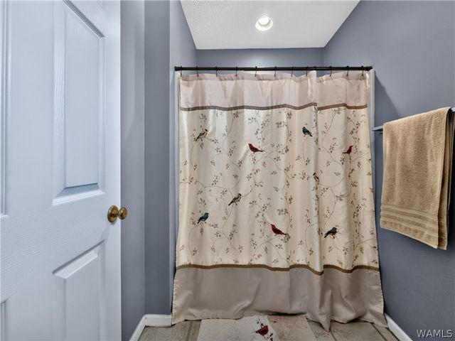 845 Weatherby, Tuscaloosa, AL 35405