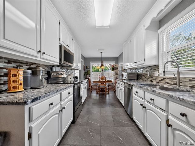 845 Weatherby, Tuscaloosa, AL 35405