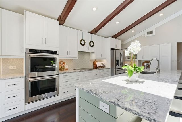 4221 WATER OAKS LANE, Tampa, FL 33618