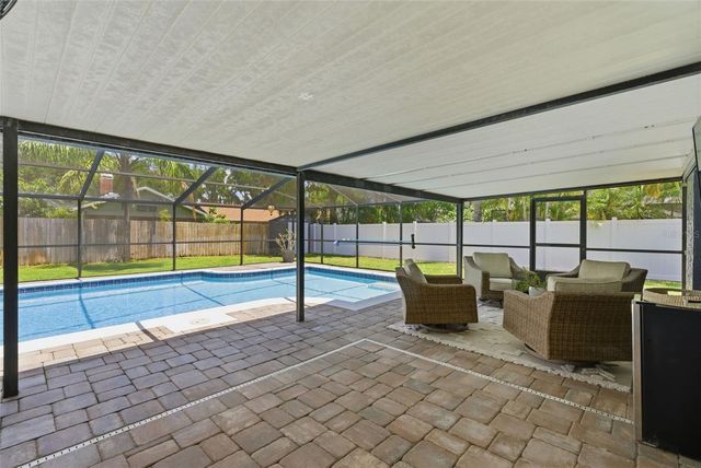 4221 WATER OAKS LANE, Tampa, FL 33618
