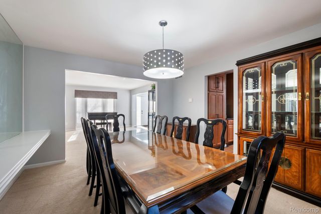 7956 Billingham Road, West Bloomfield Charter Township, MI 48324