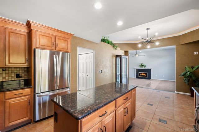 7956 Billingham Road, West Bloomfield Charter Township, MI 48324