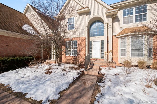 7956 Billingham Road, West Bloomfield Charter Township, MI 48324
