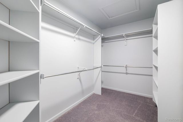 7956 Billingham Road, West Bloomfield Charter Township, MI 48324