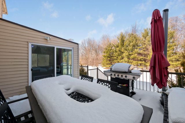 7956 Billingham Road, West Bloomfield Charter Township, MI 48324