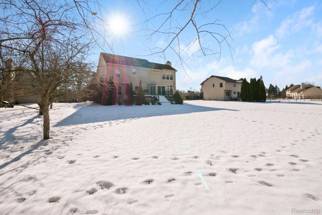 7956 Billingham Road, West Bloomfield Charter Township, MI 48324