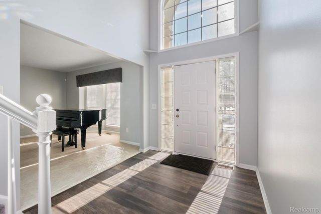 7956 Billingham Road, West Bloomfield Charter Township, MI 48324