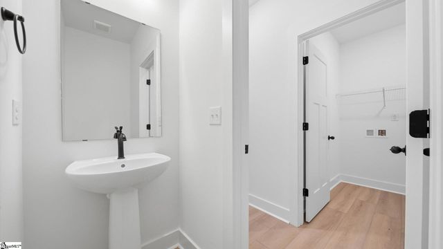 200 Canyon Creek Way, Fountain Inn, SC 29644