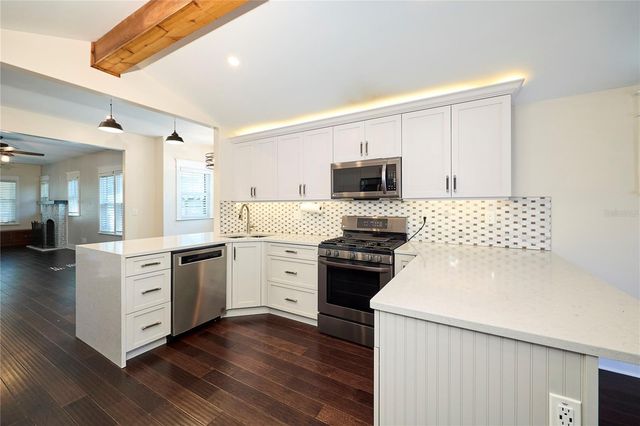 6008 N HIGHLAND AVENUE, Tampa, FL 33604