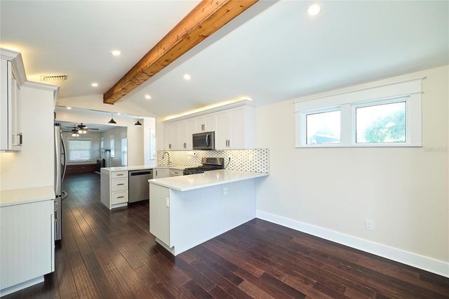 6008 N HIGHLAND AVENUE, Tampa, FL 33604