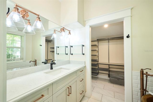 6008 N HIGHLAND AVENUE, Tampa, FL 33604