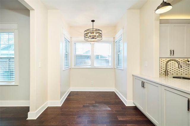 6008 N HIGHLAND AVENUE, Tampa, FL 33604