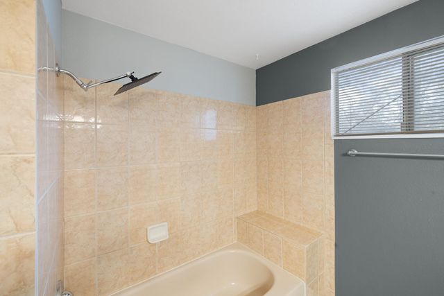 4023 E 12th St, Spokane, WA 99202