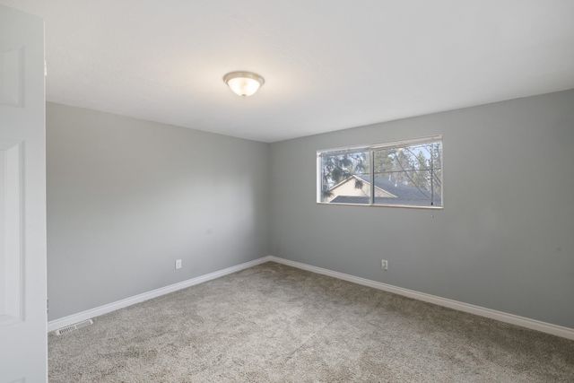 4023 E 12th St, Spokane, WA 99202