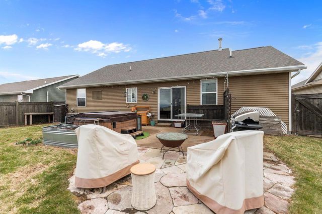 N9050 SPRING VALLEY ROAD, Menasha, WI 54952