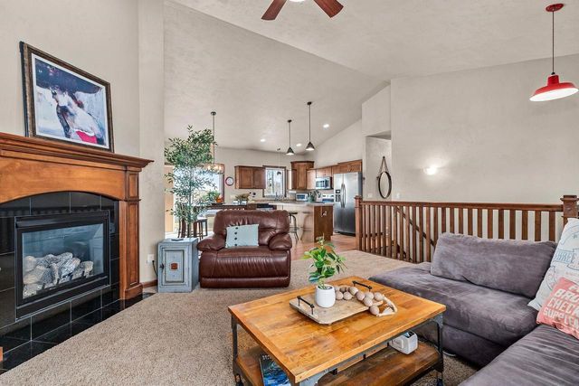 N9050 SPRING VALLEY ROAD, Menasha, WI 54952