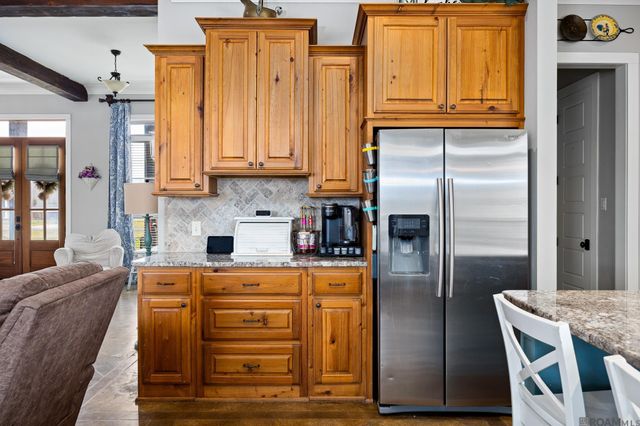 10562 Cessna St, Gonzales, LA 70737