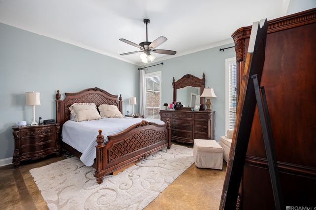 10562 Cessna St, Gonzales, LA 70737