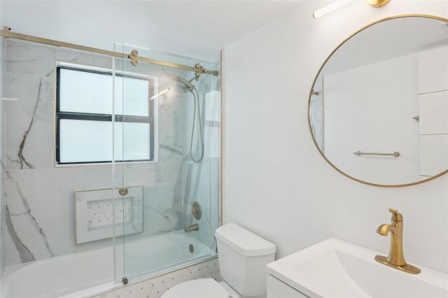 2205 S Cypress Bend Drive 501, Pompano Beach, FL 33069