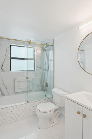 2205 S Cypress Bend Drive 501, Pompano Beach, FL 33069